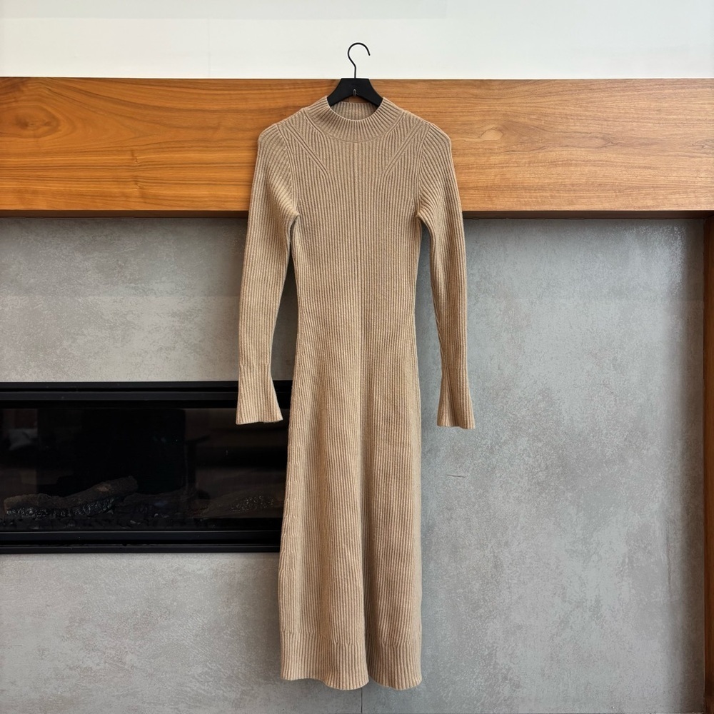 & Other Stories Rib-Knit Maxi Long Sleeves Dress, Size S‎